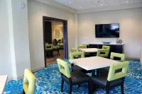 Holiday Inn Express & Suites HENDERSONVILLE SE - FLAT ROCK by IHG - Frühstück