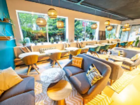 巴黎 16 區布洛涅宜必思尚品酒店