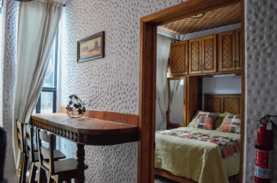 Vista Del Sol Apartments