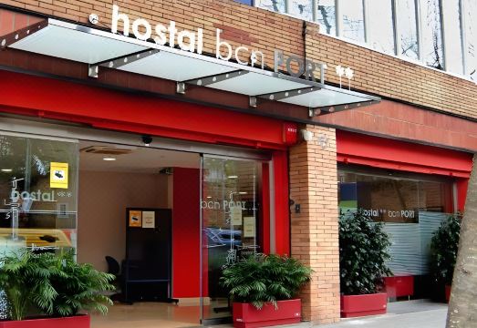호스탈 바르셀로나 포트 외관