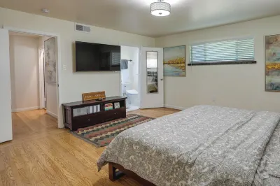 Stunning Bay-View Home in Kensington! Hotels near Regional Parks Botanic Garden