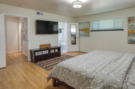 Stunning Bay-View Home in Kensington! Отели рядом с достопримечательностью «Риджинал Паркс Ботаник Гарден»