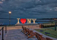 Wine, Dine, Walk! Designer Style & Prime Location Modern 1st Floor Apartment Hotels in Geneva