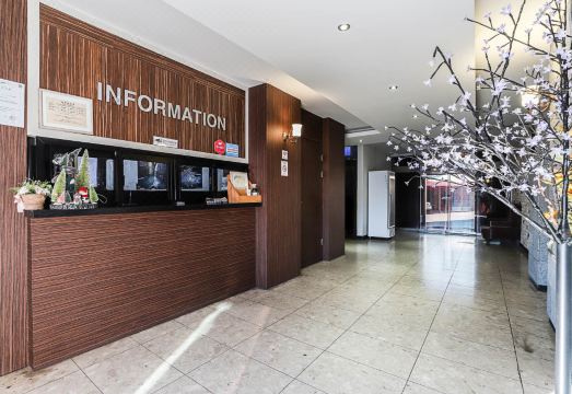 반디 호텔 건물 외관