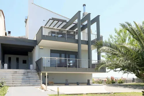 Villa Erytha - Serene Retreat With Views Garden Hotels in Thermi