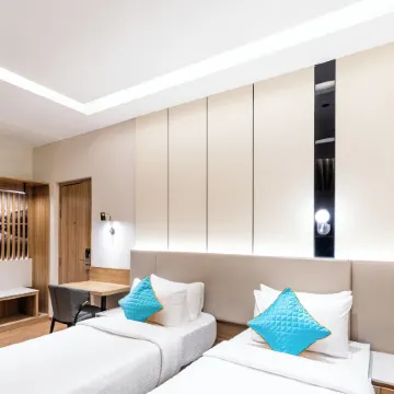 Hotel Lenexa by Bestinn Leisure Отели рядом с достопримечательностью «Торговый центр VR Bengaluru»