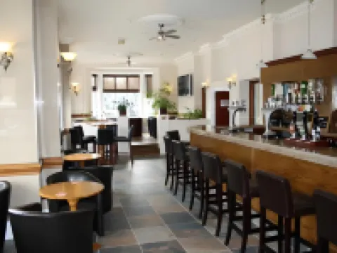 Uno Thames Hotel Maidenhead -Reopened Brand New Again -FREE PARKING Hotels in Maidenhead