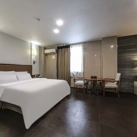 Donghae Hotel Me