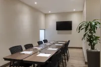 Hampton by Hilton Cartagena - 3-Star