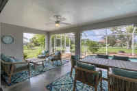 Punta Gorda Isles South Facing Pool, Dog Friendly, Less Than 2 Miles To Downtown 3 Bedroom Home - balcony