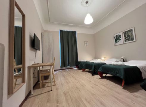 โฮสเทลฟรีดอมแทรเวลเลอร์