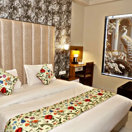 INDRA PALACE Unit 2