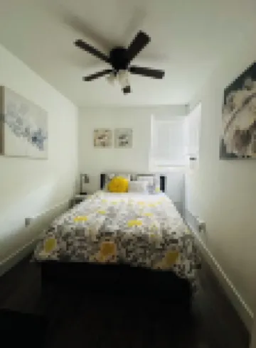DOWN TOWN DELRAY, walk to Atlantic Ave, beach, pets are welcome