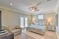 Bay Views! Family-Friendly Galveston Resort House - Bungalows