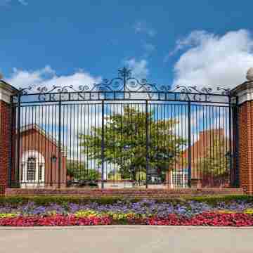 Holiday Inn DETROIT METRO AIRPORT by IHG Hotel Exterior