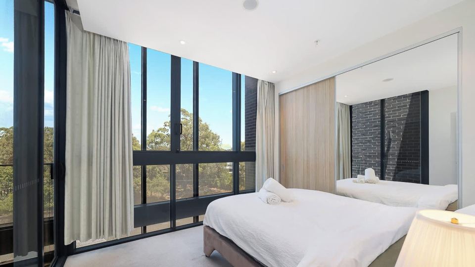 MetaWise BnB Modern 4BR in Macquarie Park