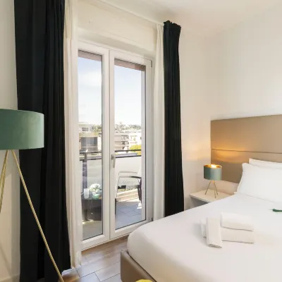 Mapi’s Rooms Hotels near Unipol Domus