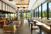 Moxy Boulder - bar