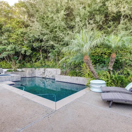 Pool & Coastline Views: Luxe La Jolla Home