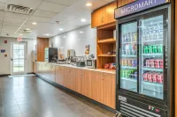 Microtel Inn & Suites by Wyndham Montgomery - Desayuno