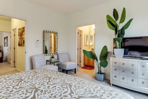 1 Mi to Dtwn Cincinnati: Spacious Townhome w/ Deck - Alloggi