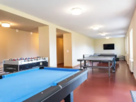 Crans-Montana Youth Hostel Hotels in Sierre