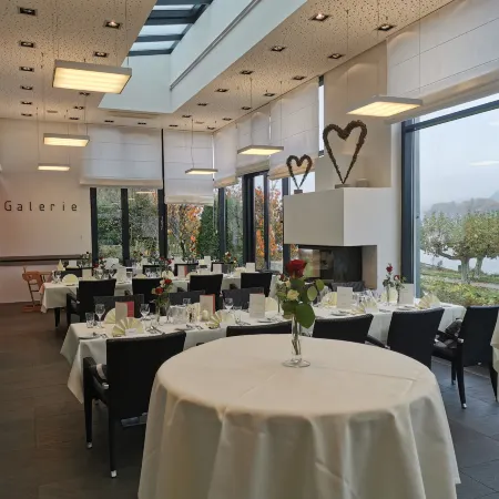 Parkhotel "Am Schänzchen"
