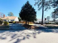 Two Homes Next Door - Lots of Entertainment