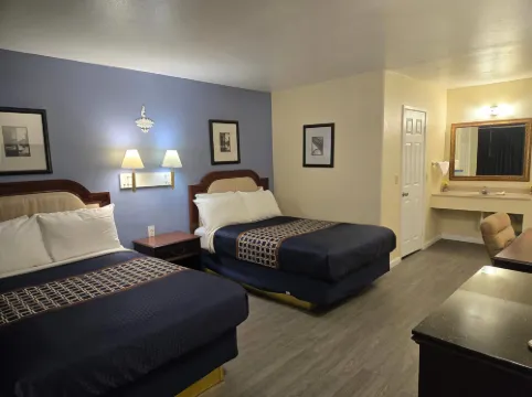 Rodeway Inn & Suites Blythe I-10
