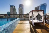 Palladium Business Hotel - Pools