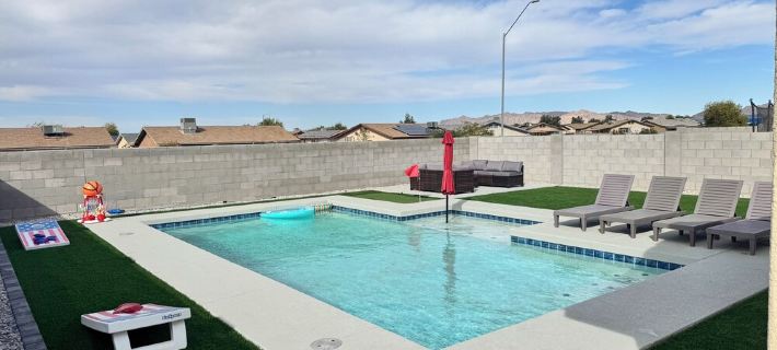 Perfect for Families & Groups in Fortuna Foothills Hotels in Yuma