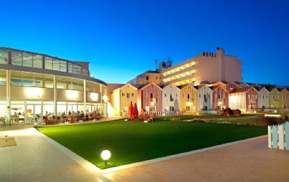 Enattica Syntagma Living