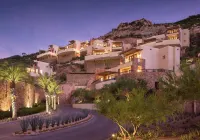 Waldorf Astoria Los Cabos Pedregal - Mountain view