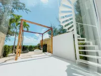 Cape by Sichon Tesoro