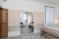 La Bâtisse en Blanc