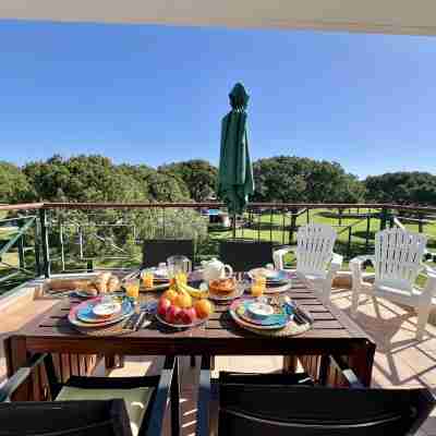 Vilamoura Sunny Garden by Homing Dining/Meeting Rooms