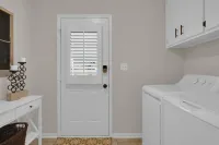 Comfortable 2BR Near Gunter AFB Whitewater
