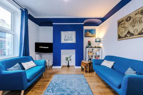 Charming Home Perfectly Located in Chester - balcony