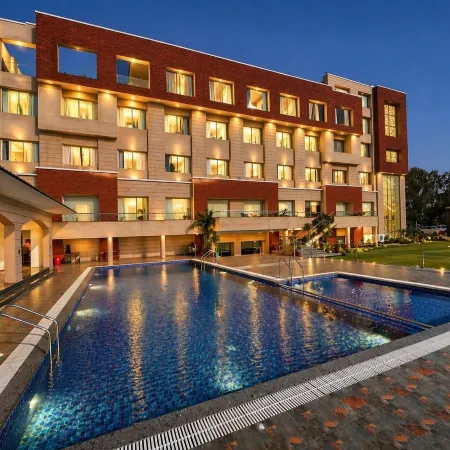 Hotel Classic Residency