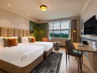 Sarovar Portico Srinagar Hotels in Srinagar