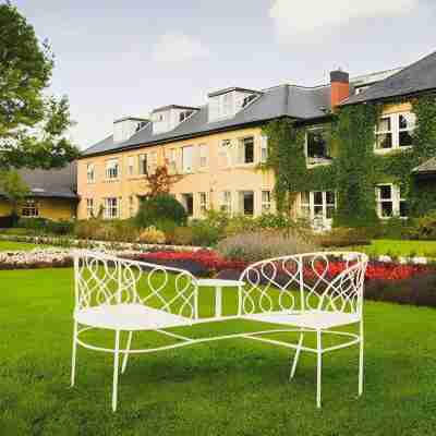 The Dunraven, Adare Hotel Exterior