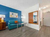 Comfort Inn & Suites Mt Laurel-Philadelphia Hotels in Mount Laurel