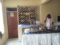 Kelvian Hotel  Wote - breakfast