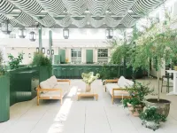 Canoe Place Inn & Cottages Hotele w: Hampton Bays