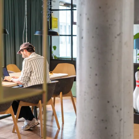 Stayery Berlin Friedrichshain Отели рядом с достопримечательностью «Станция метро Samariterstraße»