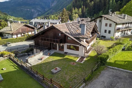 Family Apartment Steps From Ski Lifts - 3 stjerner