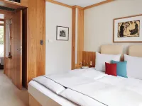 Living Hotel Kanzler Hotels near Kessenich