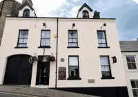 Victoria Inn - 2-Star