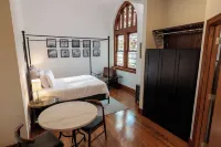 Cozy Suite in Historic Marymount - Апартаменты