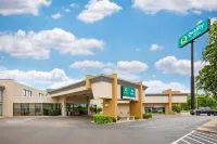 Quality Inn and Conference Center I-80 Grand Island - 2-Sterne